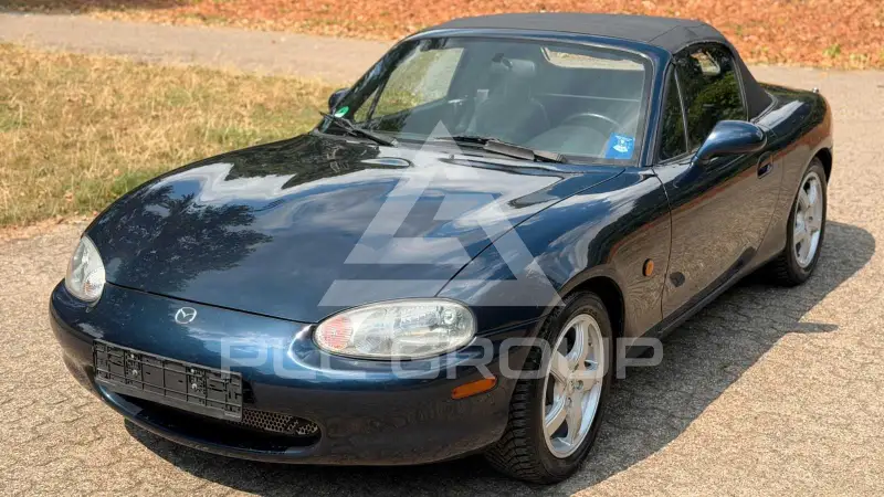 2000 Mazda MX-5
