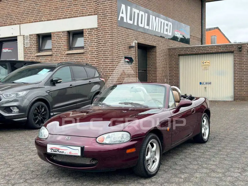 2000 Mazda MX-5