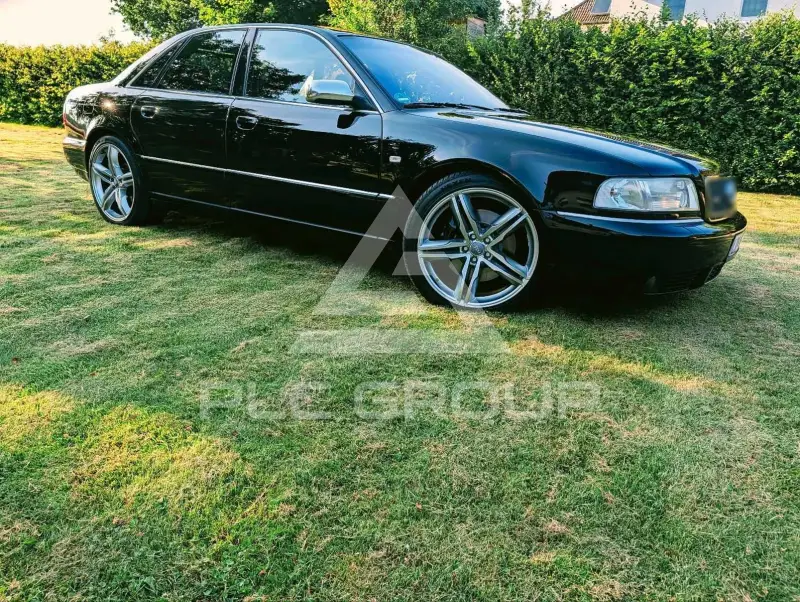 2000 Audi A8