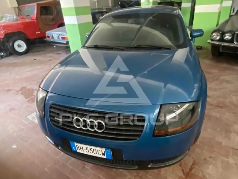 2000 Audi TT