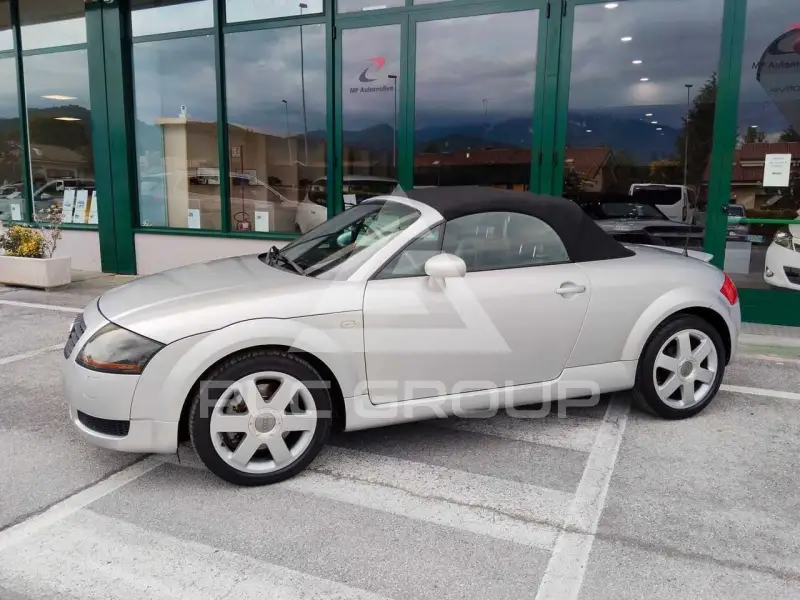 2000 Audi TT