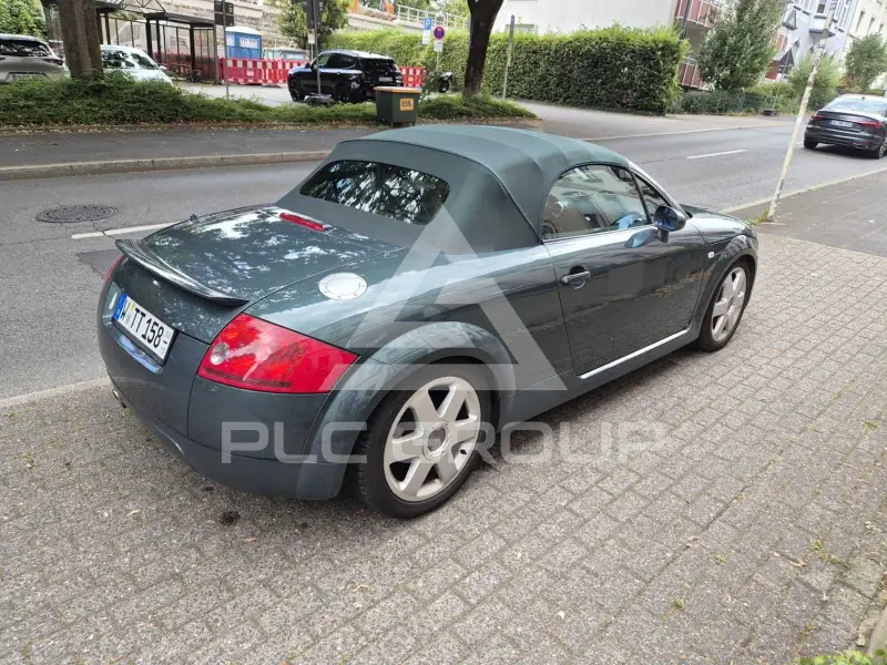 2000 Audi TT