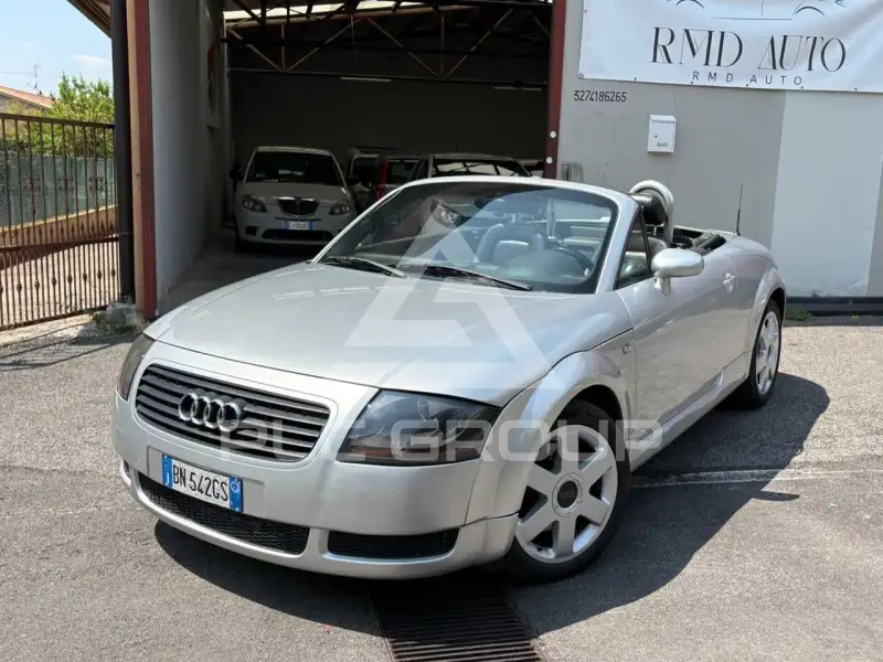 2000 Audi TT