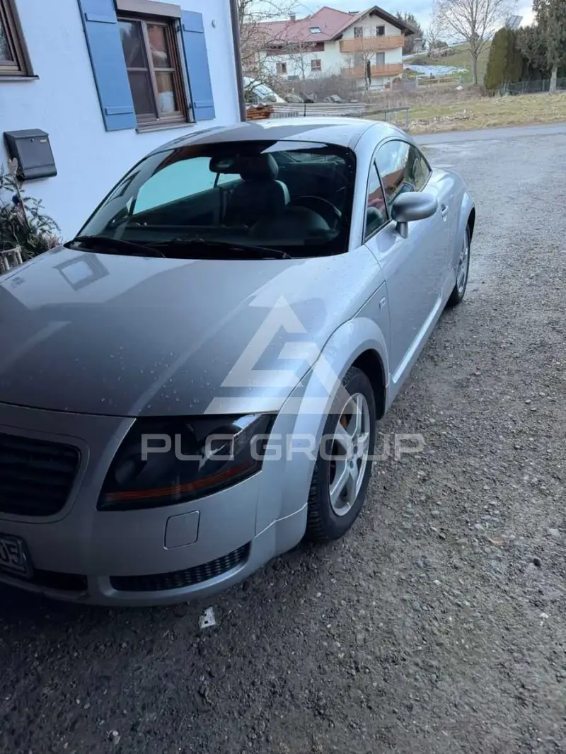 2000 Audi TT