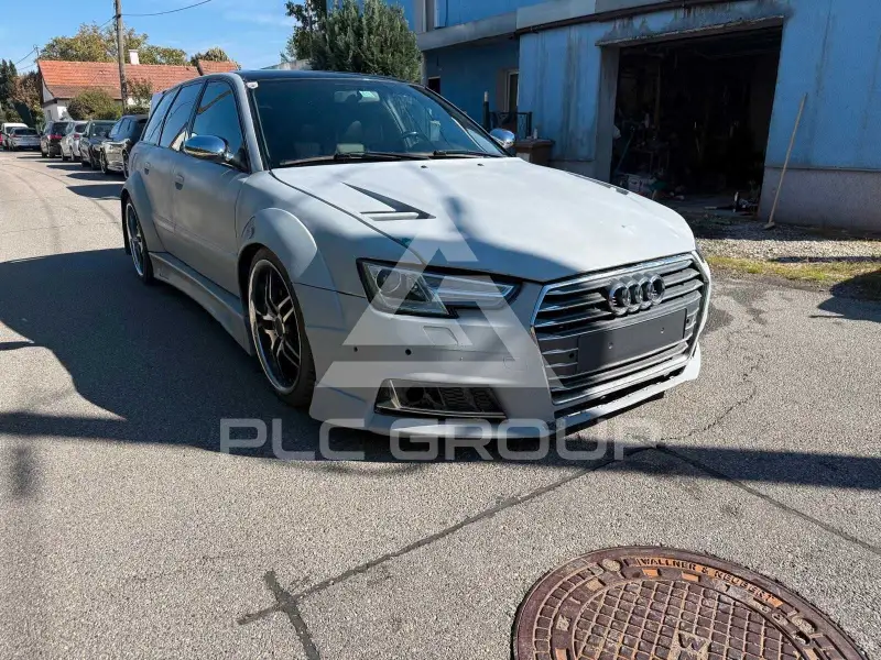 2000 Audi RS4