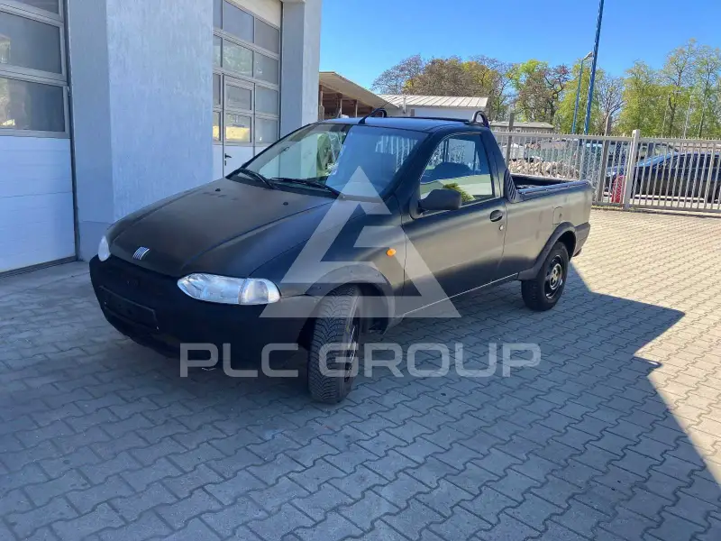2000 Fiat Strada