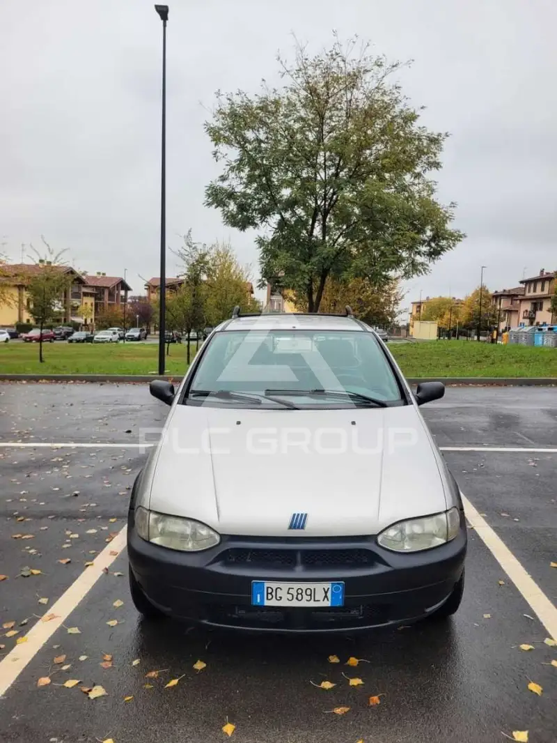 2000 Fiat Strada