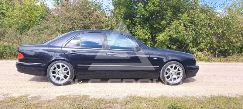 2000 Mercedes Benz E 550