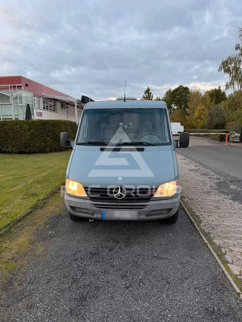2000 Mercedes Benz Sprinter