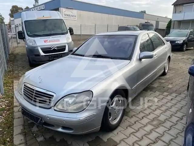 2000 Mercedes Benz S 500
