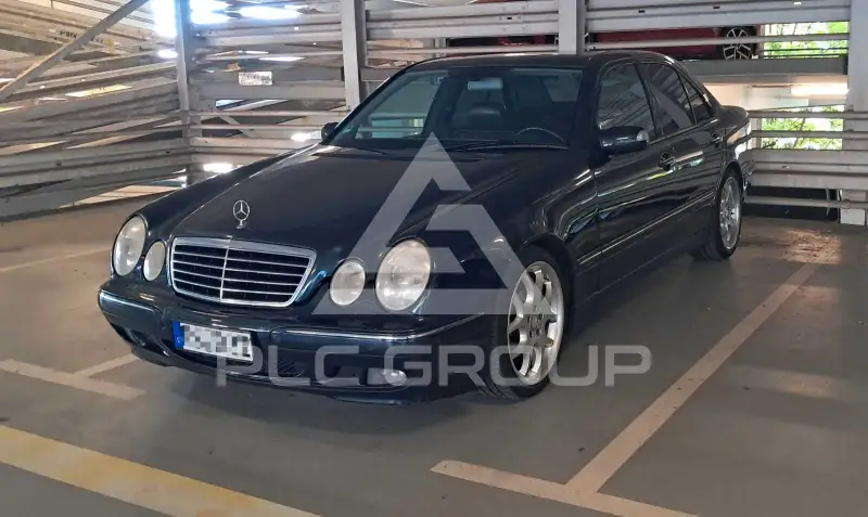 2000 Mercedes Benz E 320