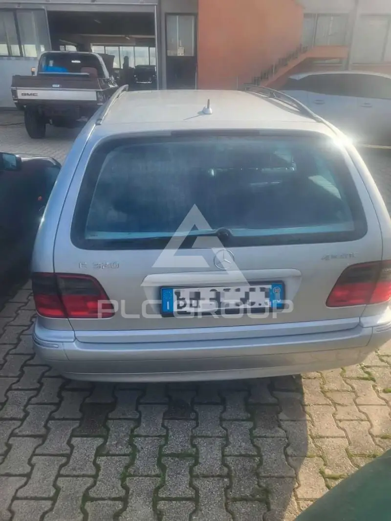 2000 Mercedes Benz Other