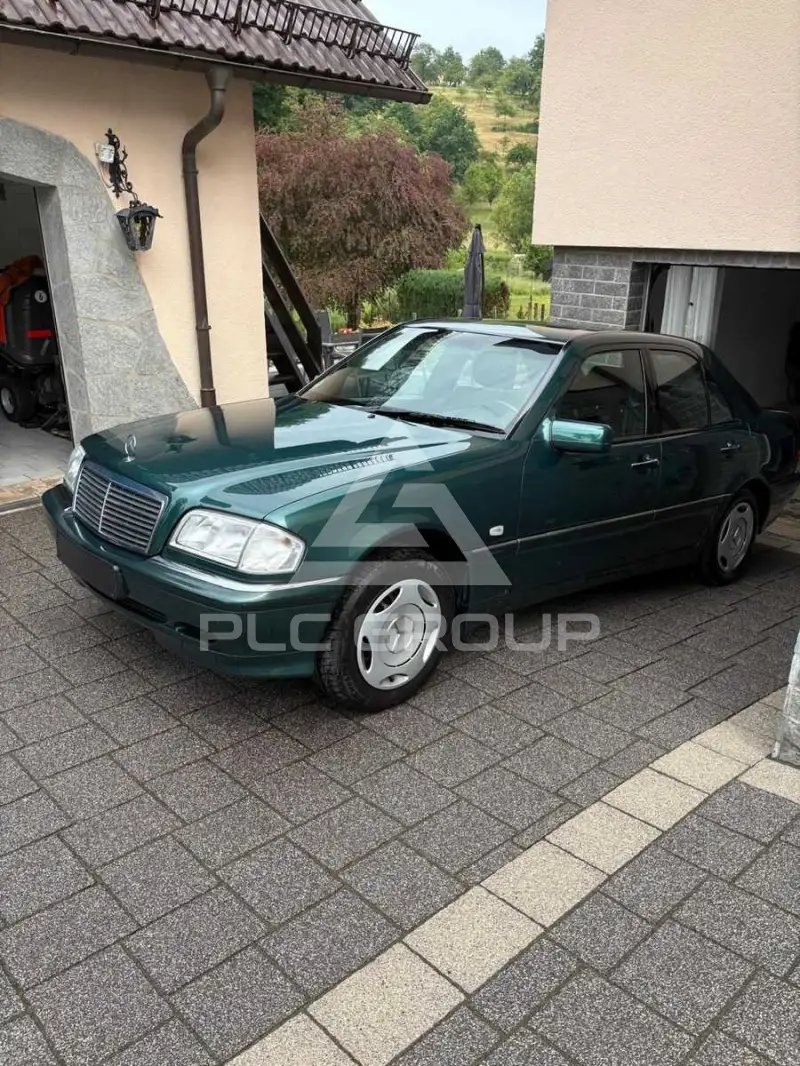 2000 Mercedes Benz 200