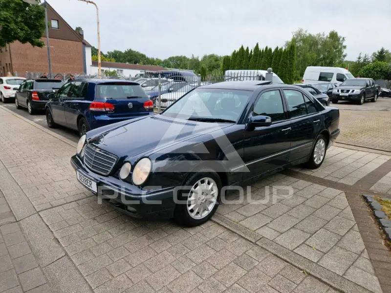 2000 Mercedes Benz E 280