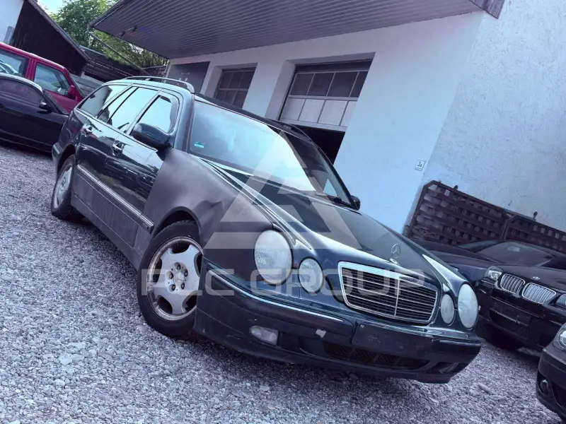 2000 Mercedes Benz E 280