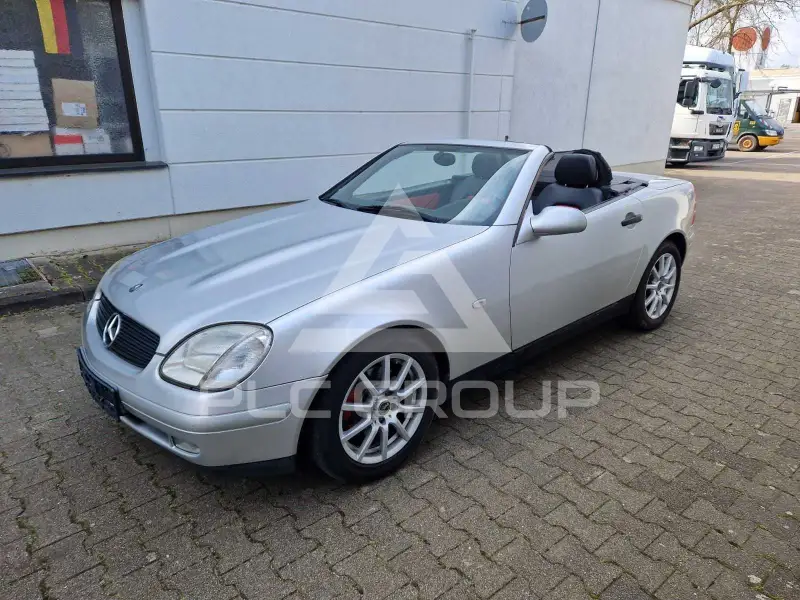 2000 Mercedes Benz SLK 200