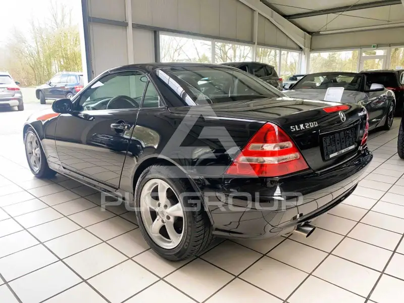 2000 Mercedes Benz SLK 200