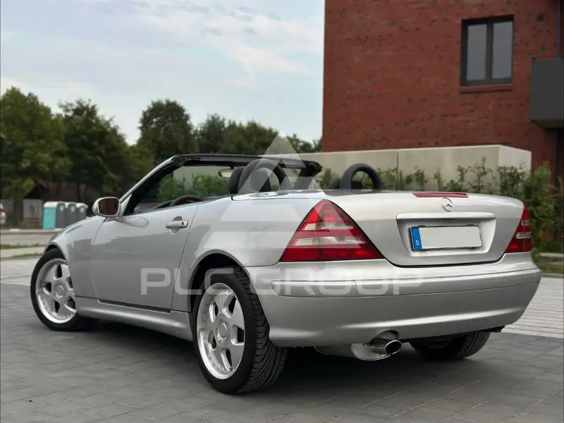 2000 Mercedes Benz SLK 200
