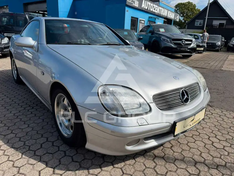 2000 Mercedes Benz SLK 200