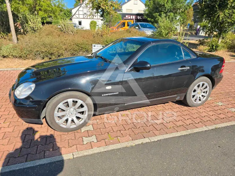 2000 Mercedes Benz SLK 200