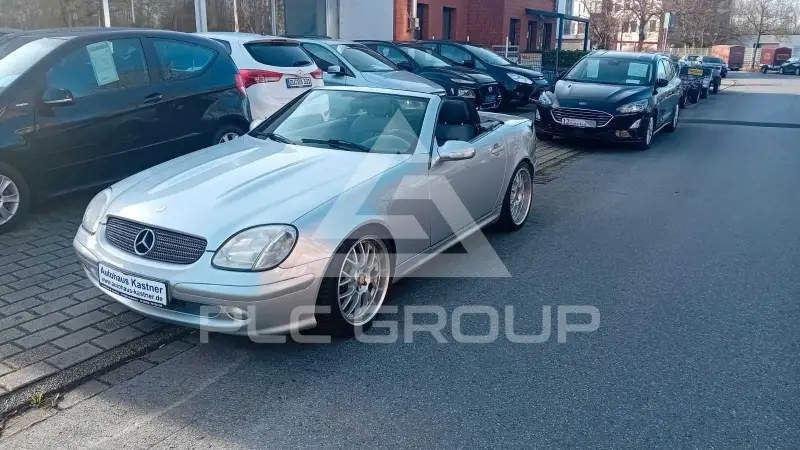 2000 Mercedes Benz SLK 200