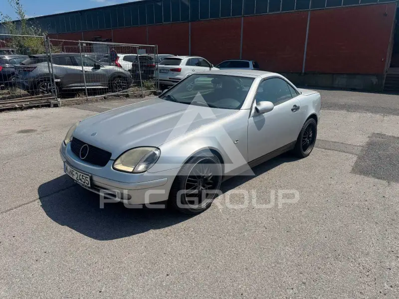 2000 Mercedes Benz SLK 200