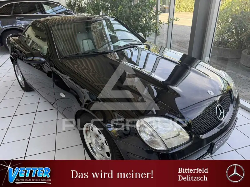 2000 Mercedes Benz SLK 200
