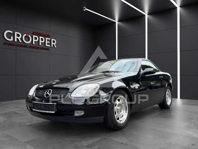 2000 Mercedes Benz SLK 200