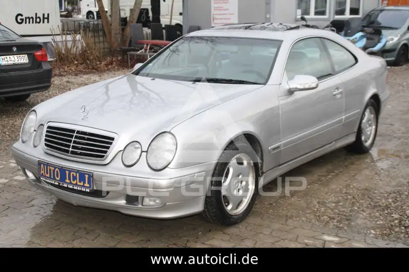 2000 Mercedes Benz CLK 200