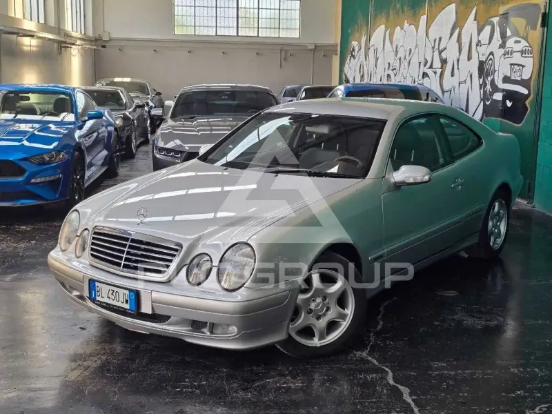 2000 Mercedes Benz CLK 200