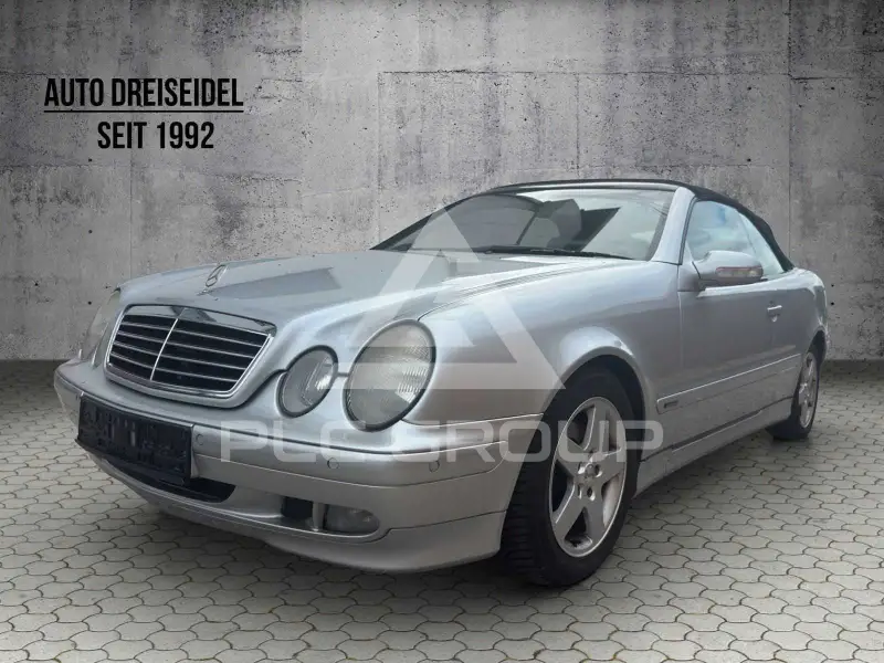 2000 Mercedes Benz CLK 200