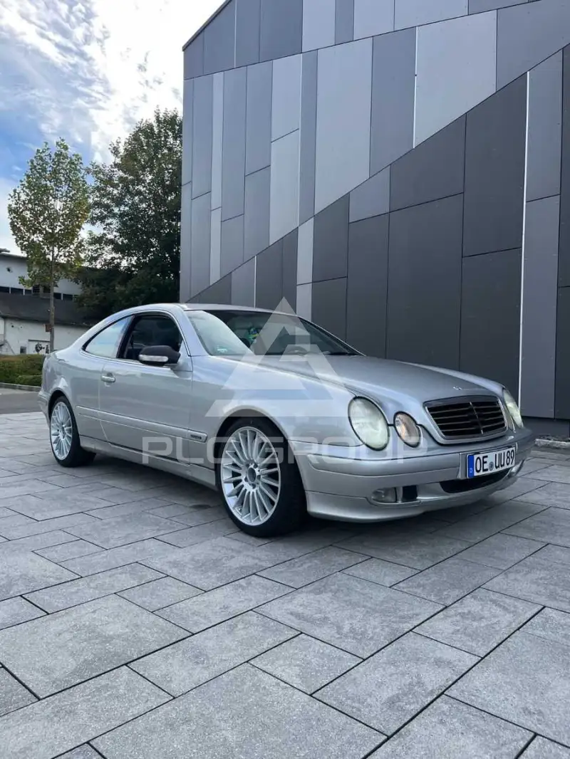 2000 Mercedes Benz CLK 200