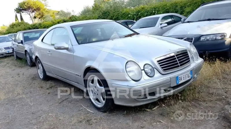 2000 Mercedes Benz CLK 200