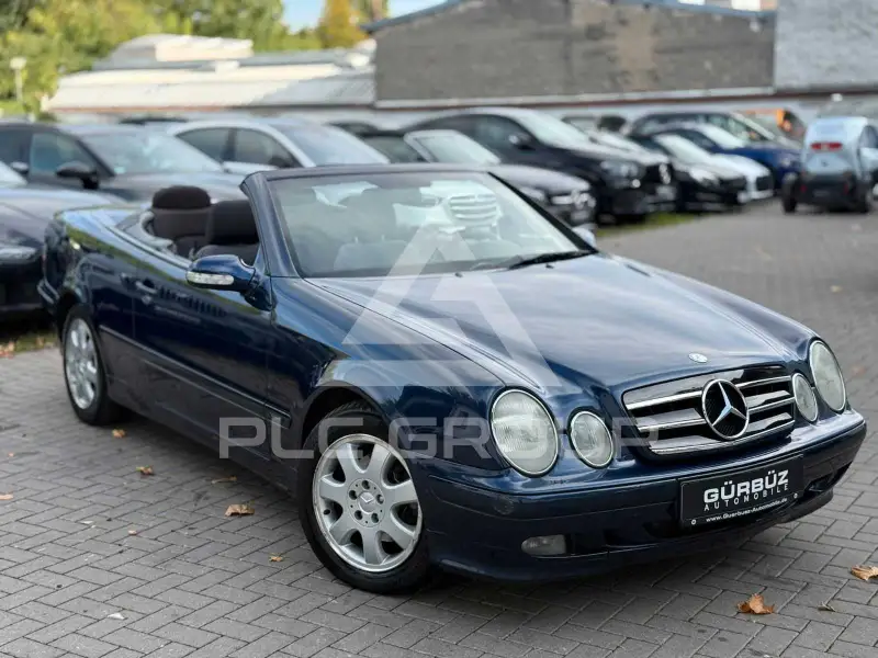2000 Mercedes Benz CLK 200