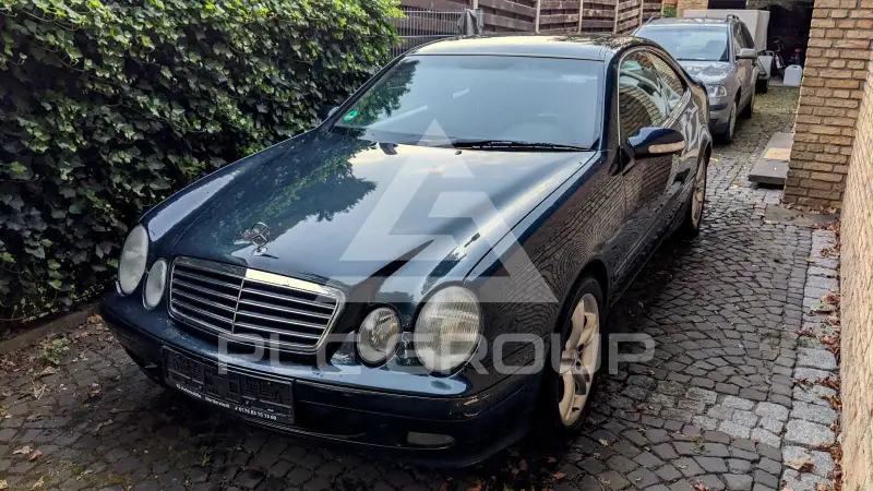 2000 Mercedes Benz CLK 200