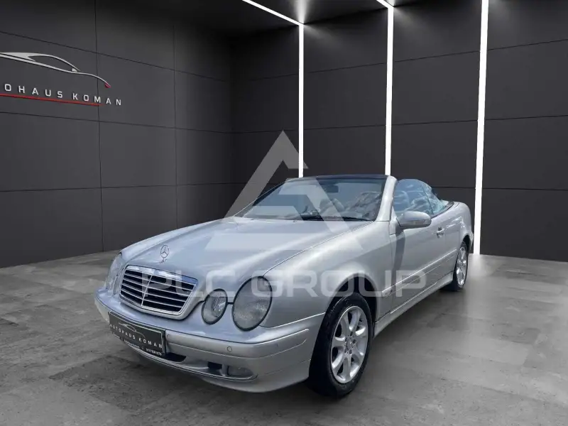 2000 Mercedes Benz CLK 200