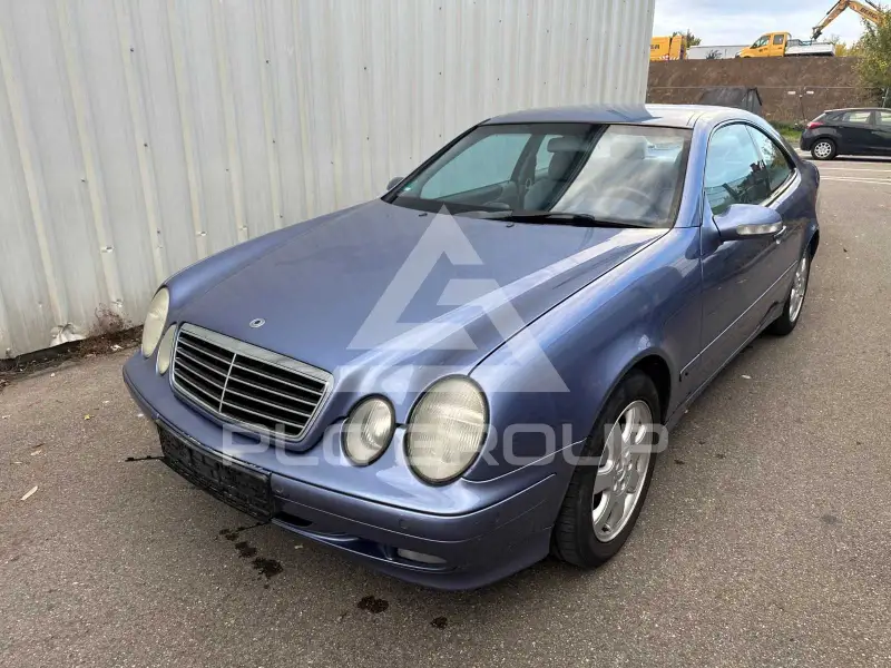 2000 Mercedes Benz CLK 200