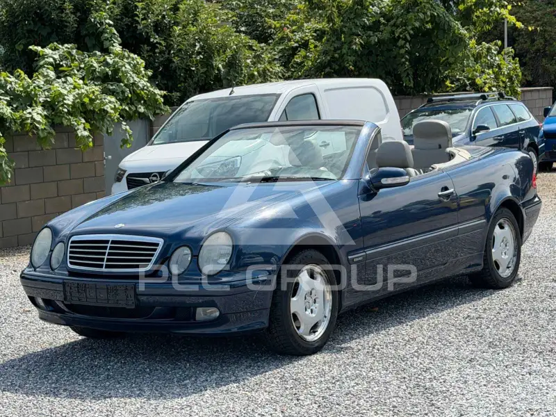 2000 Mercedes Benz CLK 200