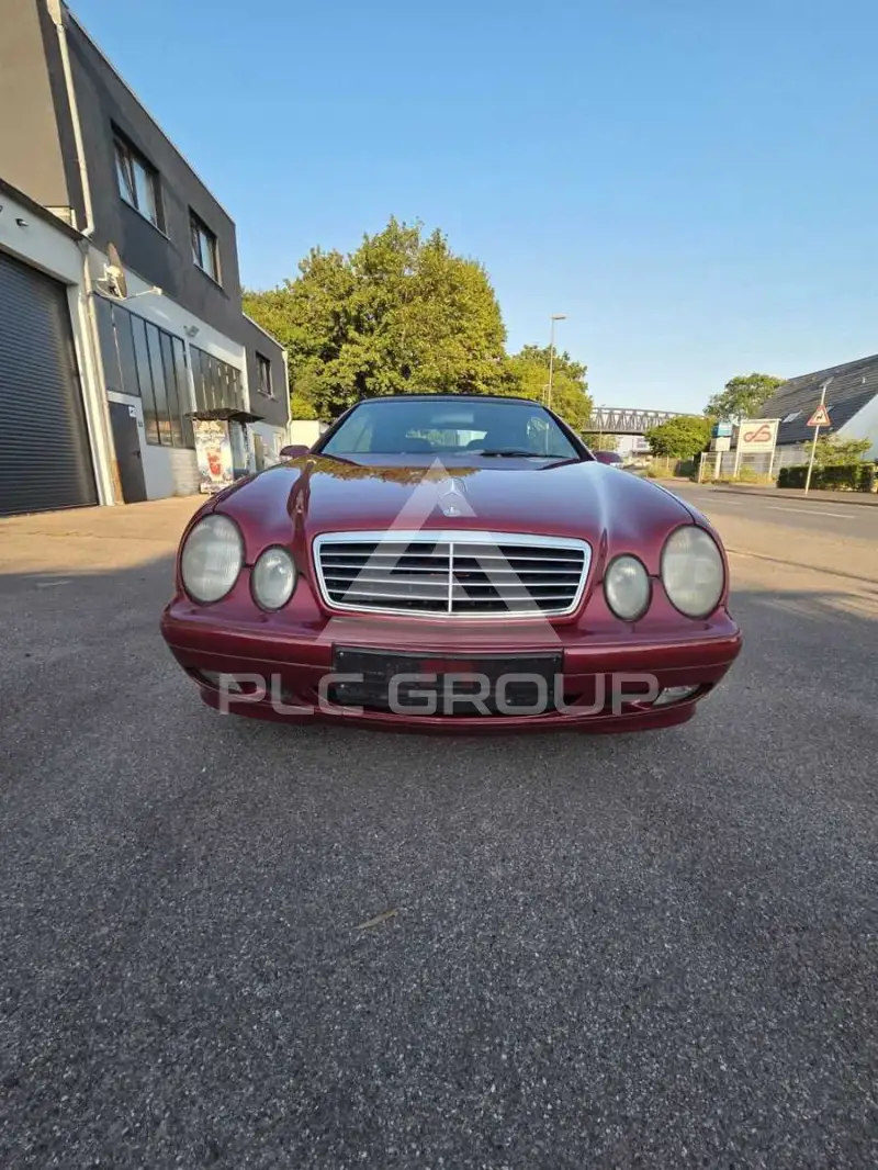 2000 Mercedes Benz CLK 200