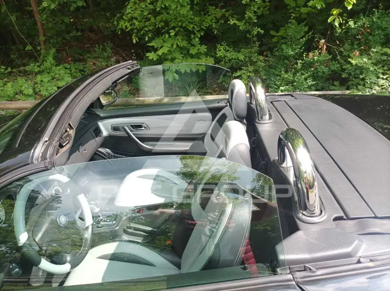 2000 Mercedes Benz SLK 320
