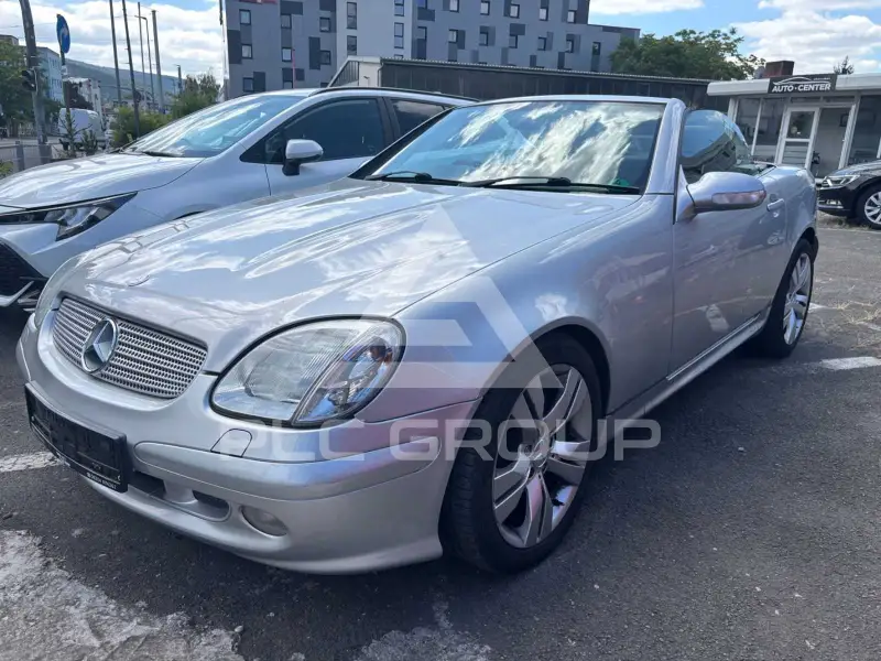 2000 Mercedes Benz SLK 320