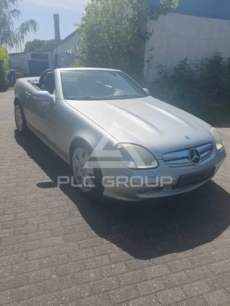 2000 Mercedes Benz SLK 320