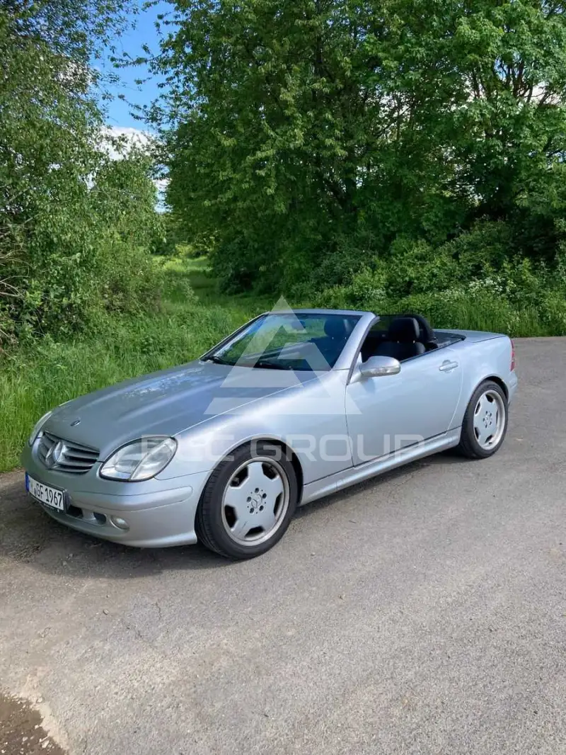 2000 Mercedes Benz SLK 320