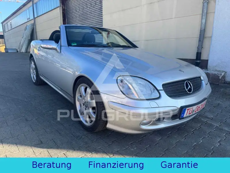 2000 Mercedes Benz SLK 320