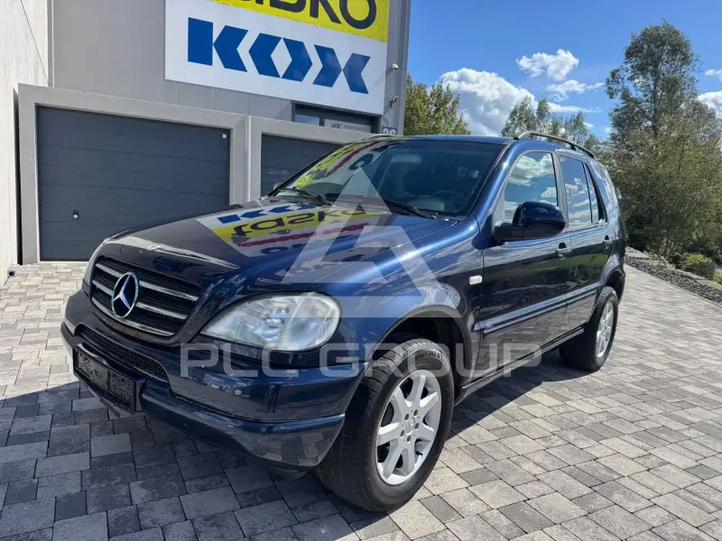 2000 Mercedes Benz ML 430