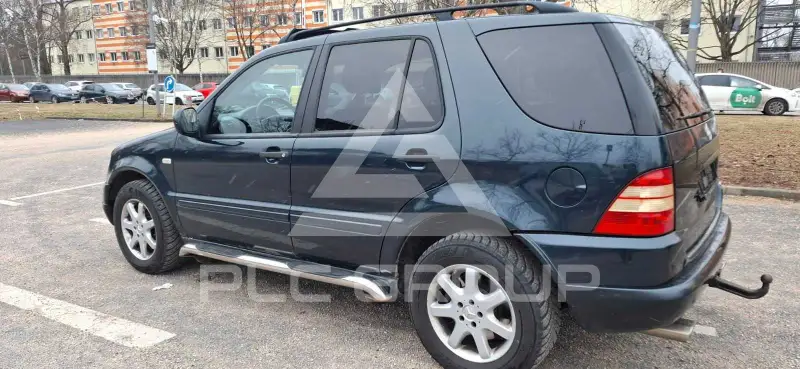 2000 Mercedes Benz ML 430