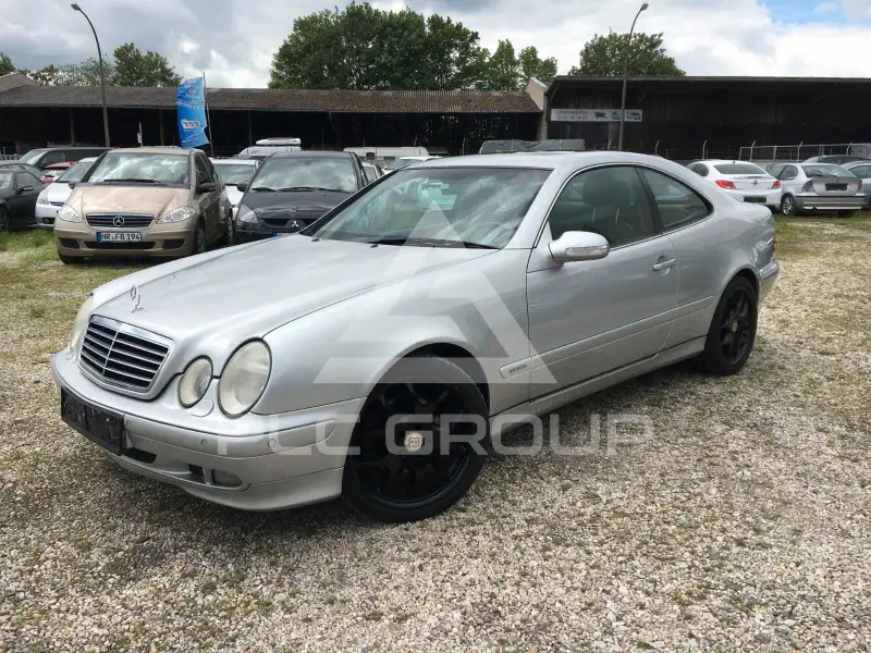2000 Mercedes Benz CLK 320