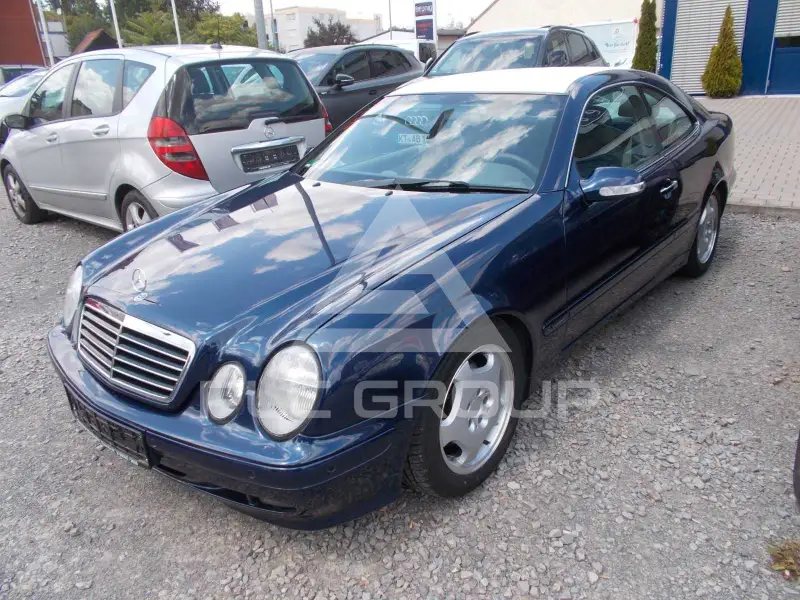 2000 Mercedes Benz CLK 320