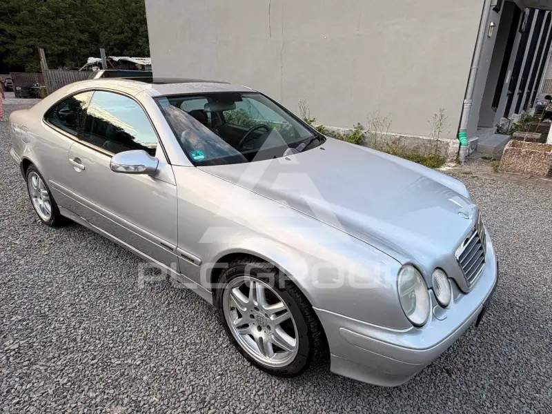 2000 Mercedes Benz CLK 320