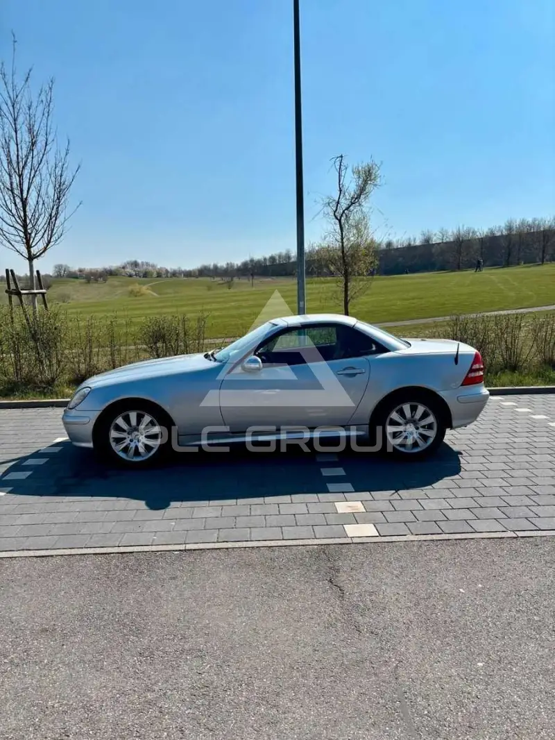 2000 Mercedes Benz SLK 230